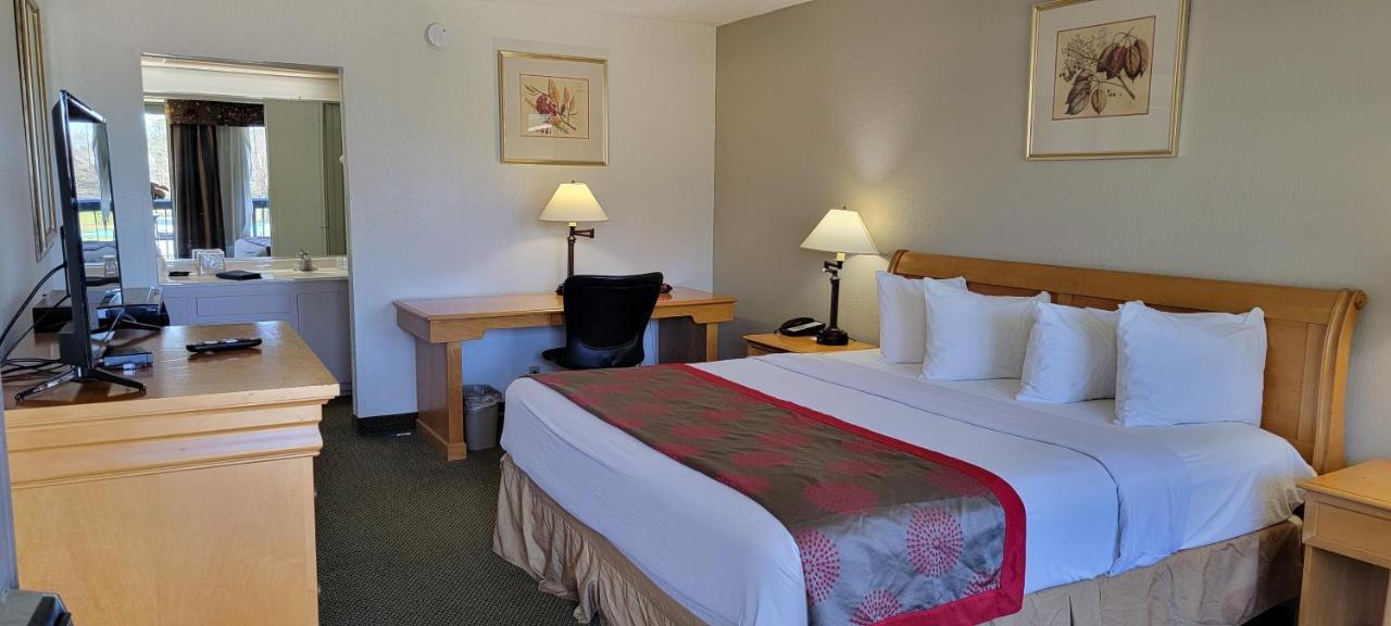 Ramada By Wyndham & Suites Warner Robins Buitenkant foto