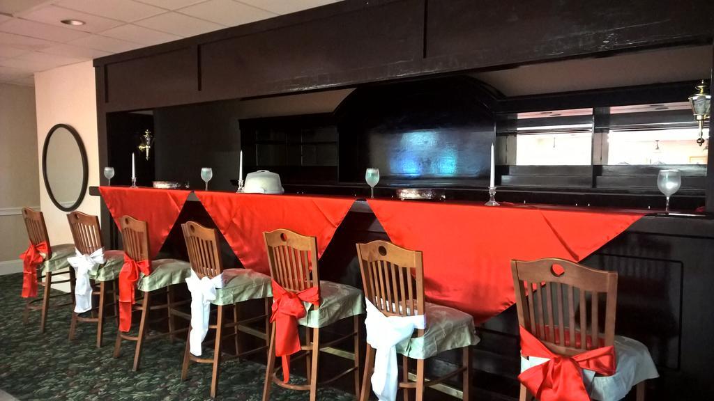 Ramada By Wyndham & Suites Warner Robins Buitenkant foto