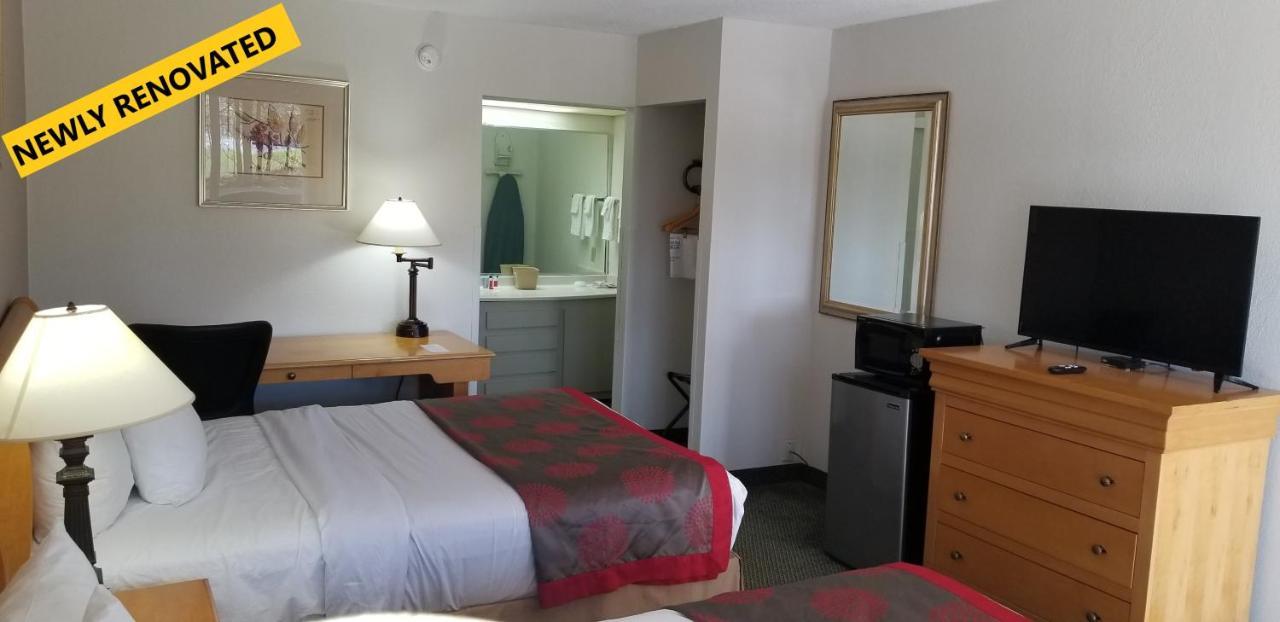 Ramada By Wyndham & Suites Warner Robins Buitenkant foto